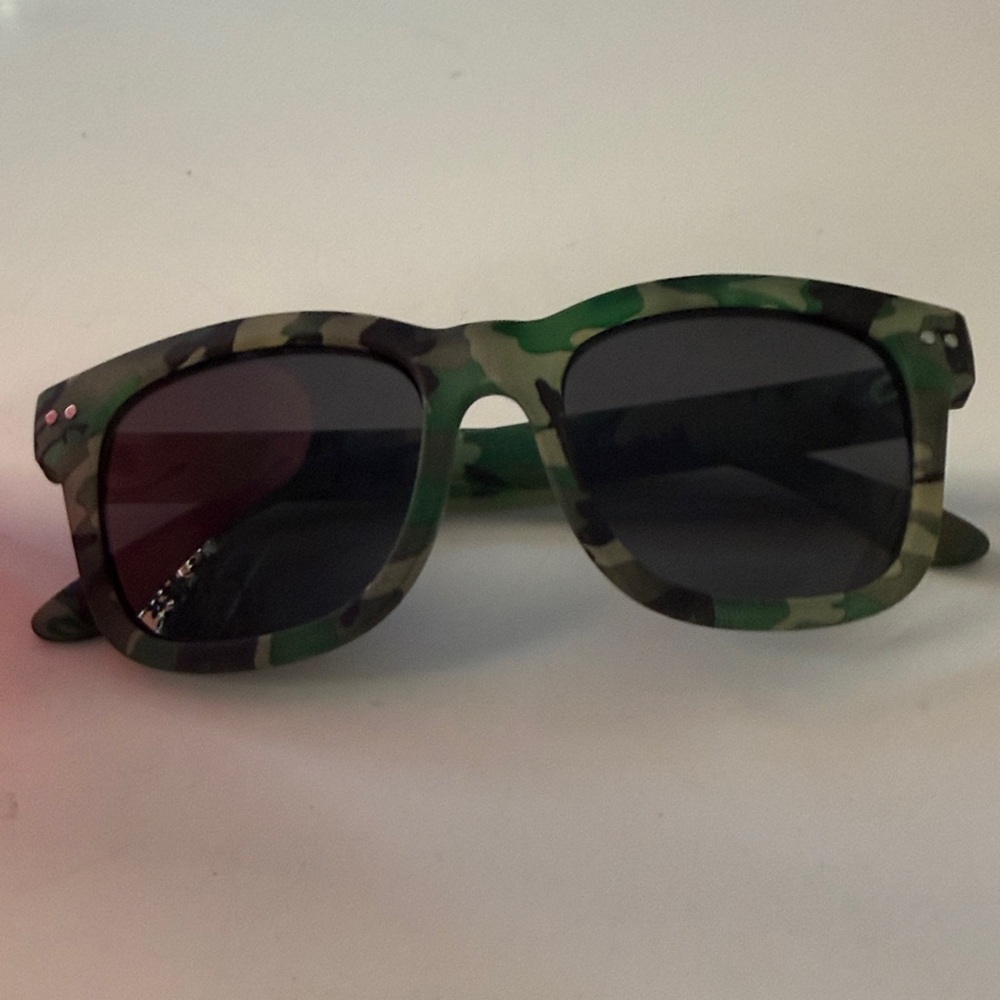 J Crew kids camo sunglasses  one size
